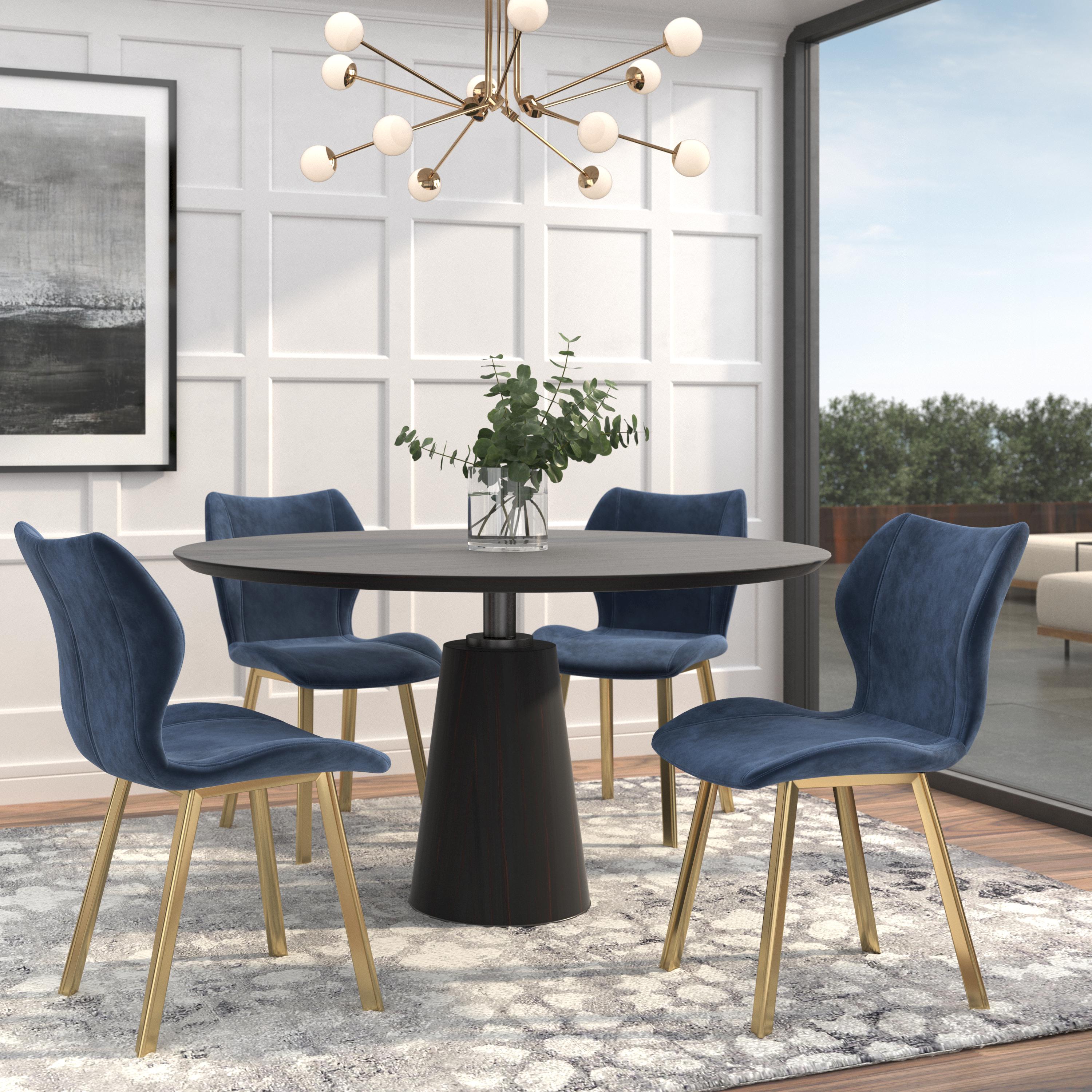 Kitchen & Dining